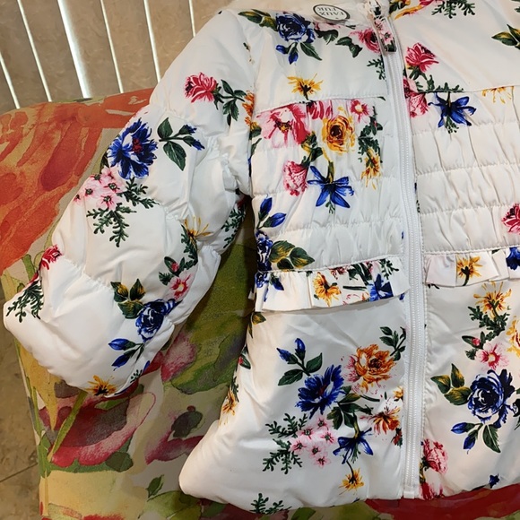 Jacket - Picture 2 of 6